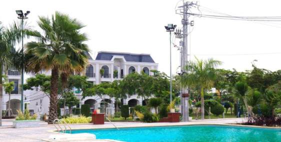 Cần bán Villa tại thành phố Tân An.view sông có sân vườn, 1T2L SHR