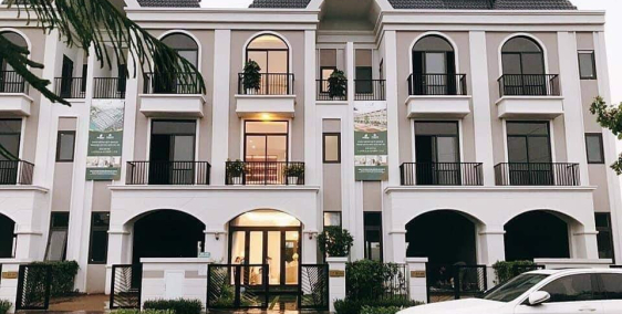 CHỈ 900 TRIỆU. Sở hữu ngay nhà phố 1 trệt 2 lầu PHAN VĂN HỚN  SHR