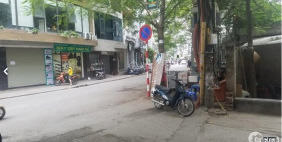 Bán nhà Tôn Thất Tùng vài bước ra phố MT Rộng, DT: 161m2, xây lại ok