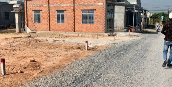 Bán 1 lô đất vị trí đẹp ngay khu đông dân cư xã Hiệp Thạnh,Gò Dầu,Tây Ninh.