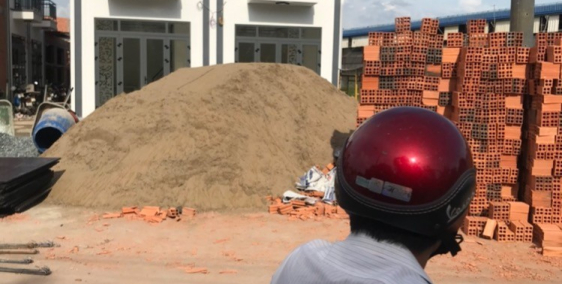 em cần bán nhà ngay trong cụm kcn.