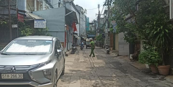 Chính chủ bán nhà HXH, CMT8 35m2(5x7) chỉ 4 tỷ, Quận 10.