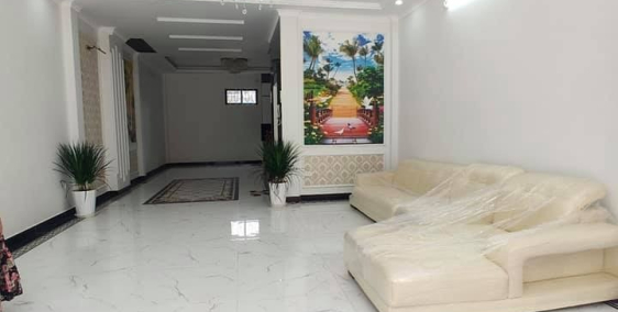 SIÊU SIÊU HIẾM NHÀ CẦU GIẤY 35M2, 6 TẦNG, KHU PHÂN LÔ, NHỈNH 4 TỶ.