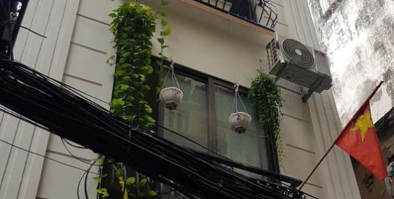 Bán nhà 4 tầng phố Tây Sơn, oto đỗ cách nhà 50m, diện tích 23m2, giá 2.35tỷ