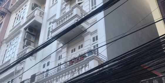 Chính chủ bán tòa nhà căn hộ dịch vụ Đống Đa, dòng tiền 45tr/tháng chỉ 6.9 tỷ