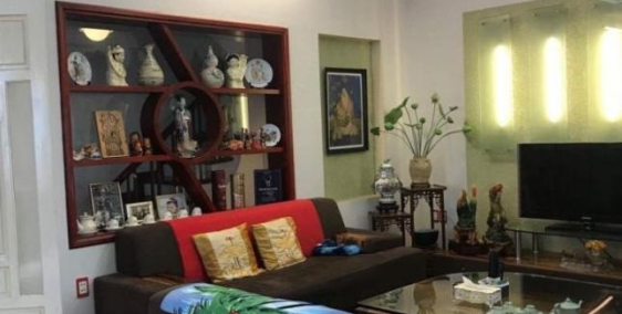 Nhà đẹp rẻ bất ngờ tại Đông Tác, DT 32m2 3 tầng, ô tô, giá sốc nhỉnh 3 tỷ