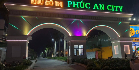 Cần bán nhà phố Phúc An City, Đức Hòa, DT 85m2, 3 tầng, MT đường 15m, hướng đông