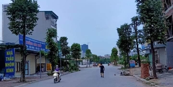 BÁN ĐẤT DỊCH VỤ KĐT MỚI VẠN PHÚC HÀ ĐÔNG - DT 50M. GIÁ 4.8 TỶ.