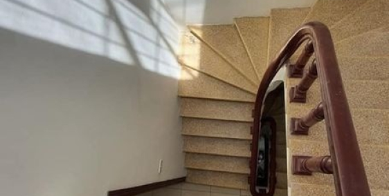 Nhà Đẹp Hoa Hậu Hoàng Mai. 36m2. Siêu Phẩm Nhỉnh 2 Tỷ .