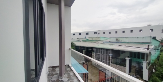 NHÀ BÌNH CHÁNH SỔ HỒNG RIÊNG CÁCH CHỢ BÌNH CHÁNH 2KM