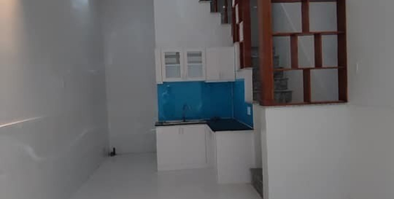 Bán nhà phố sổ hồng riêng nằm ngay quốc lộ 50 Cầu Ông Thìn