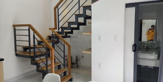 Nhà Lê Hồng Phong p12 q10 Hẻm xe Hơi lô góc 4.3 tỷ 0854527470