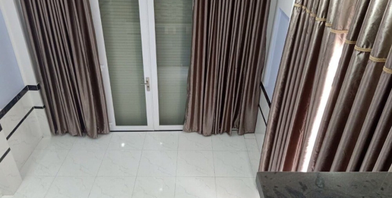 CỰC HIẾM – Quận 10 - HXH – Lê Hồng Phong – 3 tầng – giá chỉ 2.55 tỷ