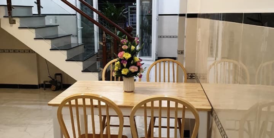 Chủ cần bán gấp trả nợ nhà Nguyễn Biểu P1 Q5, 31m2 chỉ 3.1 tỷ 0913777008