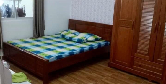 Nhà An Dương Vương quận 5 hẻm 3 gác 3.8 tỷ 1 trệt 2 lầu 0913777008