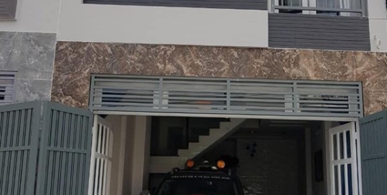 Người nhà mình về quê nên mình bán lại căn nhà sát chợ còn mới, q Bình Tân