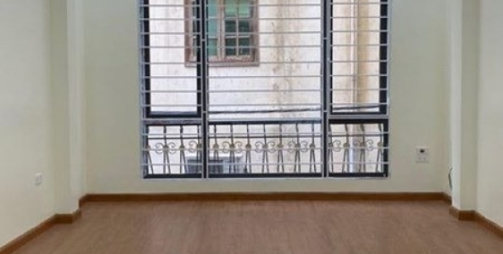 Nhà mới Phú Thượng Tây Hồ 35m2 xây 5 tầng, gần đường ô tô giá 2.4 tỷ