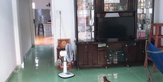 Cần bán nhà đường Nơ Trang Long