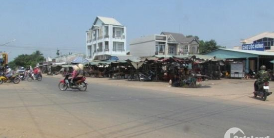 Kẹt Tiền nên Cần Bán Gấp Lô Đất mặt tiền đường nhựa Kih doanh 7m 300m2 giá 350tr