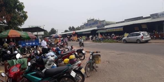 Kẹt tiền bán đất ở chợ Long Nguyên sổ sẵn thổ cư, hỗ trợ ngân hàng, tặng xe