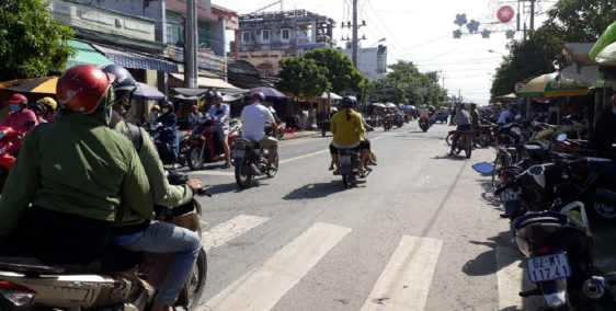 Bán đất nền ngay MT 835, sát trường học , (4x25-100m2) đất thổ cư 100%