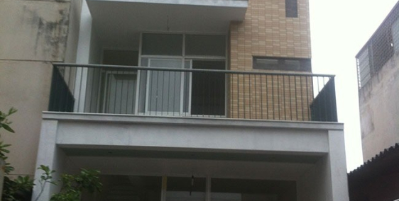 Bán Cán Nhà Gần Biển - Chỉ 5 tỷ- Hoàn Thiện Nội Thất