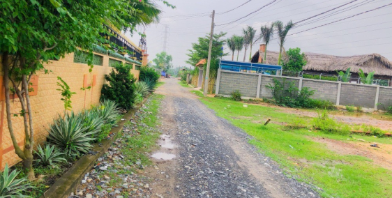 Chính chủ cần bán lô đất vị trí Vip xã Phú Đông