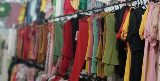 Sang Shop quần áo nữ tại đường tân thới nhất 13, phường tân thới nhất, quận 12.