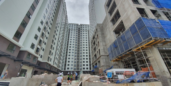 Cho thuê mặt bằng tại trung tâm thương mại Green River quận 8- Hồ Chí Minh.