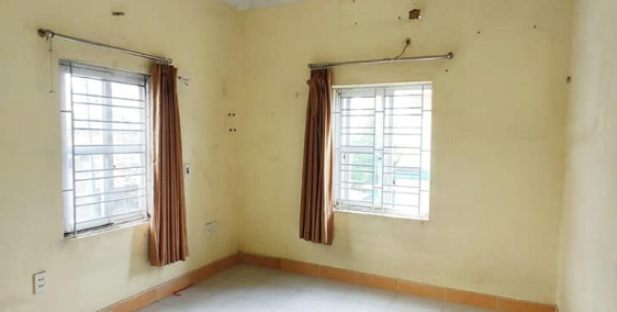 Bán nhà Phố Bát Khối, Long Biên 48m2, nhà 3tầng giá 2.3 tỷ