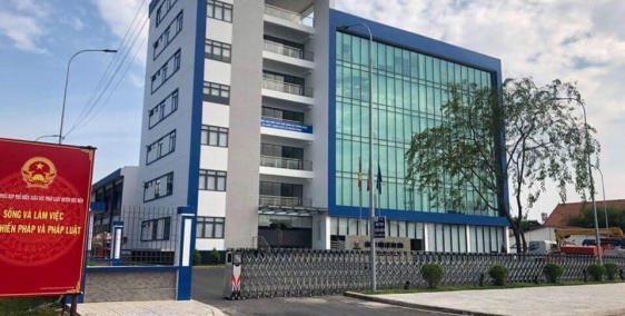 Mặt tiền Đõ Văn Dậy. Diện tích 15x17.Gía bán 9.3 tỷ