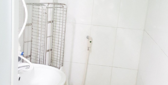 Cần cho thuê 2 căn phòng đẹp RỘNG,  GIÁ RẺ , gần trường ĐH Ngoại Thương, HUTECH