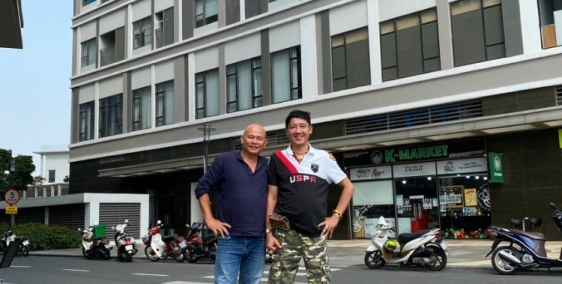 Bán căn hộ Sunrise City view 105m2, 5,2 tỷ. Lầu 25 - Căn