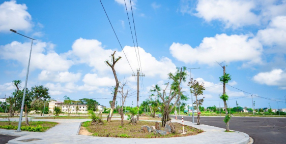 CC cần bán gấp đất LK KĐT Kim Chung Di Trạch, giá 4xtr/m2, rẻ hơn giá CĐT 1 tỷ