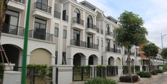 CK 10% Nhà phố SHR mặt tiền đường Hùng Vương - TP.Tân An