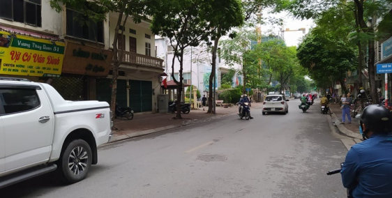 Hạ 500 triệu, bán cung điện bị bỏ rơi Ngụy Như Kon tum.