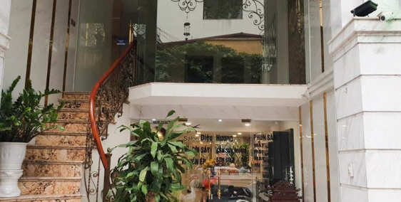 Bán nhà mặt phố Vạn Bảo, kinh doanh, có vỉa hè, DT 74m2, giá 11.5 tỷ