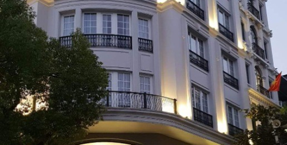 Building intersection 6 Liễu Giai- Đào Tấn- Kim Mã- Nguyễn Chí Thanh. 630m2 x9T,