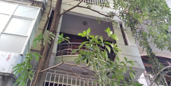 Bán nhà phố Kim Mã Thượng 32m, 5 tầng, MT 4m, giá 7.45 tỷ