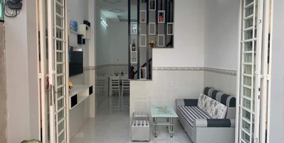 Cần bán nhà 1tr1l giá 790tr ( giá thật 100%)