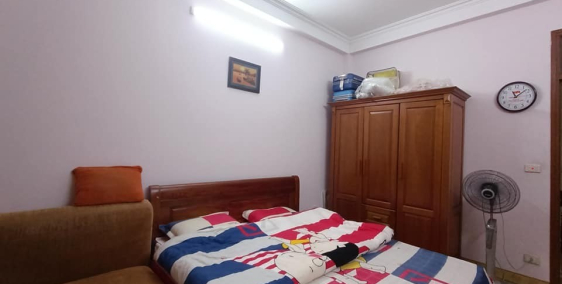 Bán nhà chính chủ phố Pháo Đài Láng, 5tầng, 35m2, ngõ to ba gác vào tận nơi, giá