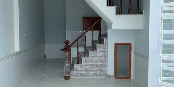 Nhà phố liền kề Hóc Môn 640tr 1 căn, 1 lầu 2pn 2wc shr