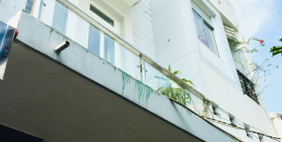 Nhà Quận 11, Trịnh Đình Trọng, 3 tầng, giá 5.8 tỷ TL