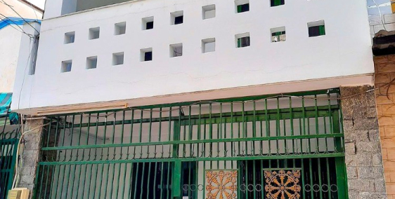 Nhà 2 Lầu 4x12 - Hẻm ô tô thông - CV Làng Hoa 100m - Giá chỉ 3 tỷ 6