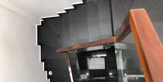 Bán nhà mặt tiền ngang 5.2m 10,5 tỷ Bùi Văn Thêm, Phường 9, Quận Phú Nhuận