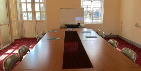 Nhà 3 tầng kinh doanh mặt tiền cực rộng đường Hà Huy Tập, TP Vinh, Nghệ An