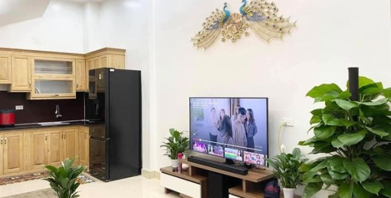 Nhà Đê La Thành 2.85 tỷ, dt 27.2m2, mới đẹp vào ở luôn
