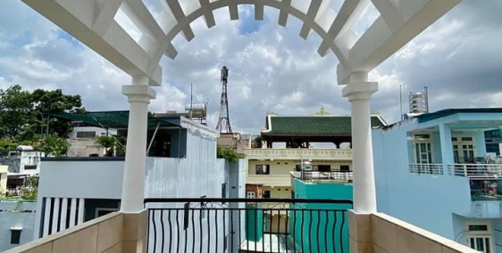 CẦN BÁN GẤP NHÀ CHÍNH CHỦ LÂU NĂM - TRUNG TÂM BÌNH THẠNH 35 m² CHỈ 2,6 TỶ.