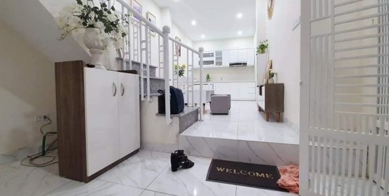 HÀNG HIẾM-ĐẸP LUNG LINH-HỒ BA MẪU-TẶNG TOÀN BỘ NỘI THẤT -CHỦ GIẢM CHÀO  2.45 TỶ-