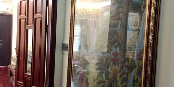 -	Cần vốn KD nên rất cần bán gấp căn nhà 3 tầng Trương Định, giao thông đường đi